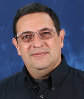 Luis Esparza